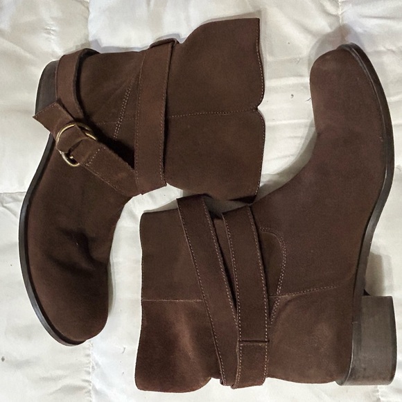 Garnet Hill Brown Suede Ankle Bootie Made in Italy Women Size 10 Leather Harness - Picture 2 of 8